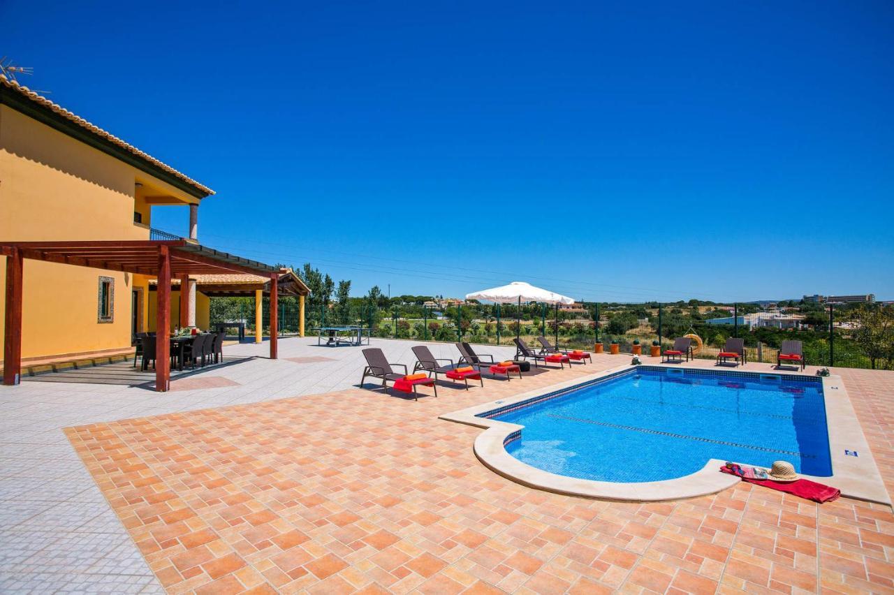 Nincha - Heated Pool - Free Wi-fi - Air Con Villa *