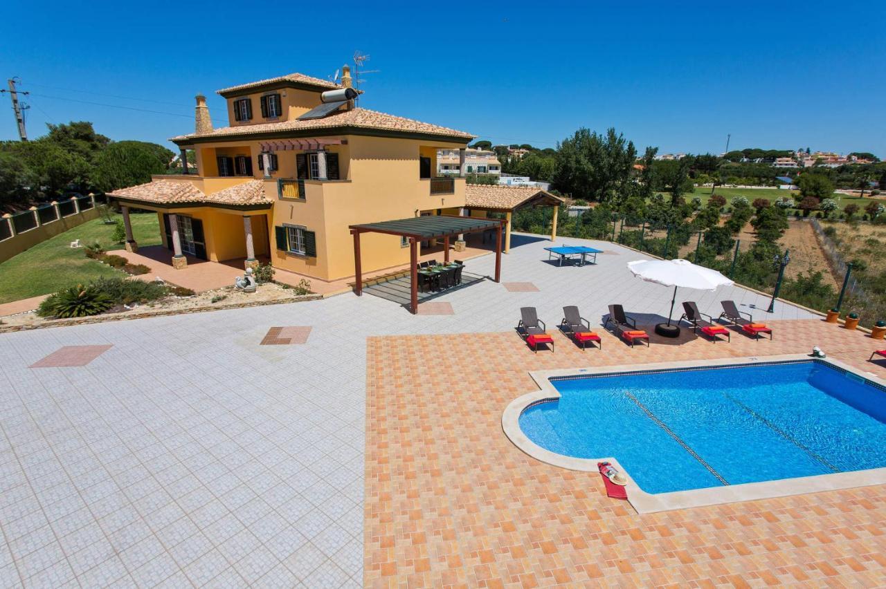 Nincha - Heated Pool - Free Wi-fi - Air Con Villa *