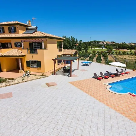 Villa Nincha - Heated Pool - Free Wi-Fi - Air Con Albufeira Exterior photo